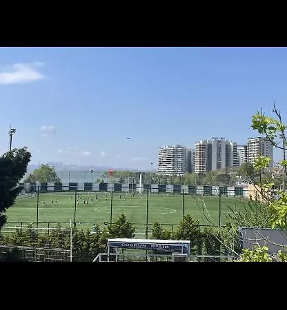 & Sea View 2 Bedrooms 1 Apartment *