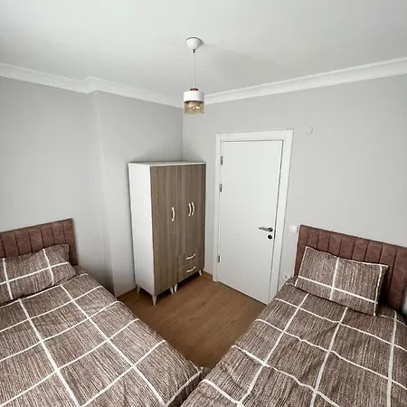 & Sea View 2 Bedrooms 1 Стамбул