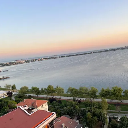 & Sea View 2 Bedrooms 1 Apartment *