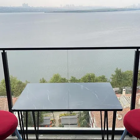 & Sea View 2 Bedrooms 1 Istanbul