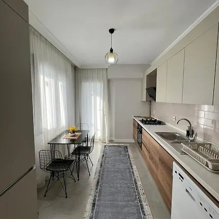 & Sea View 2 Bedrooms 1 * Istanbul