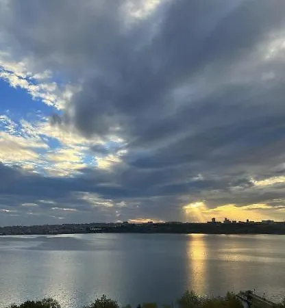 & Sea View 2 Bedrooms 1 * Istanbul