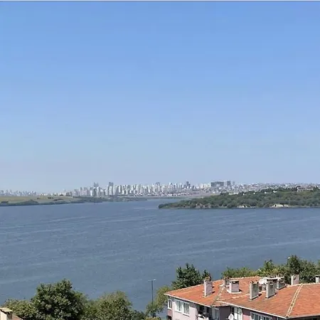 & Sea View 2 Bedrooms 1 Apartment *