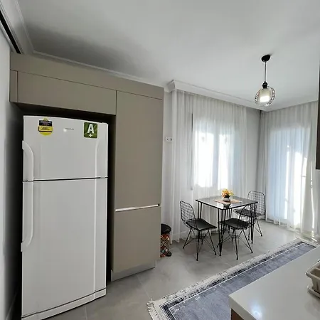Apartment & Sea View 2 Bedrooms 1 Istanbul