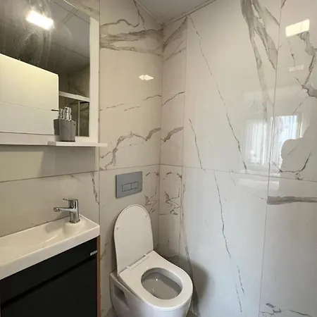 Lejlighed & Sea View 2 Bedrooms 1 *